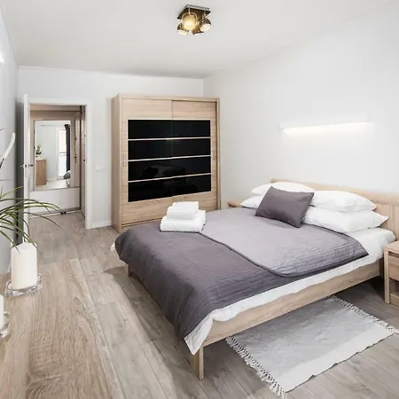 Apartment Garbary 100