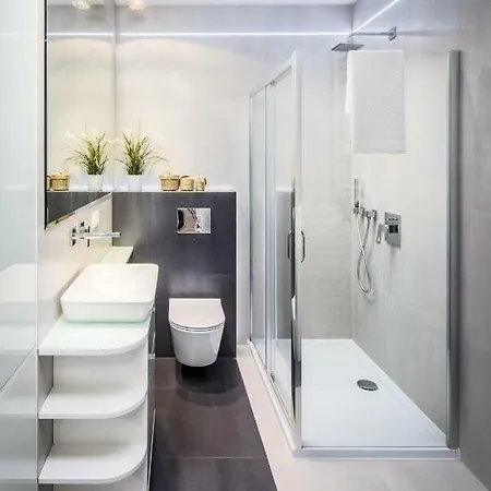 Apartment Garbary 100 *
